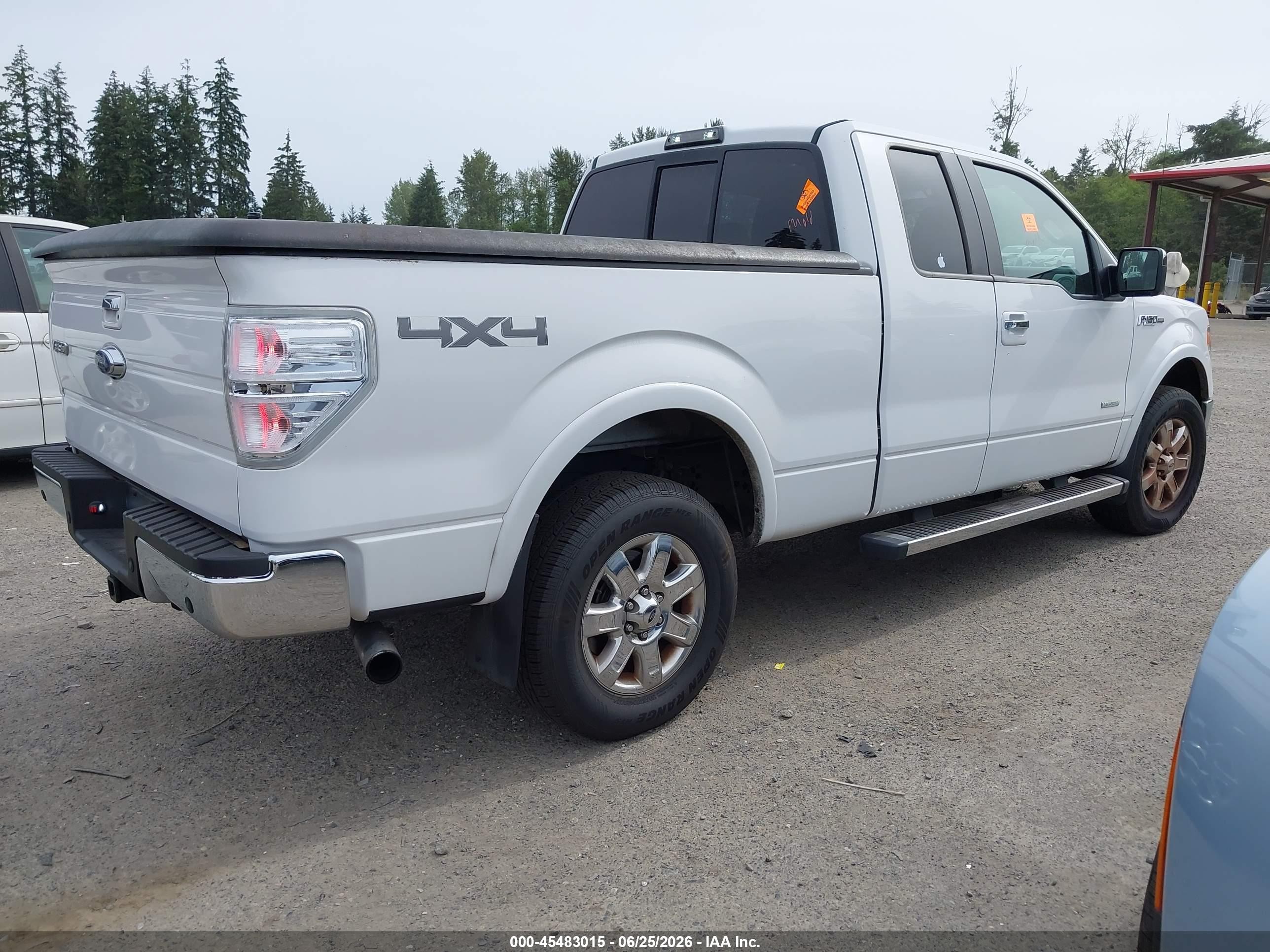 2014 Ford F-150 Lariat White vin: 1FTFX1ET8EFB31938