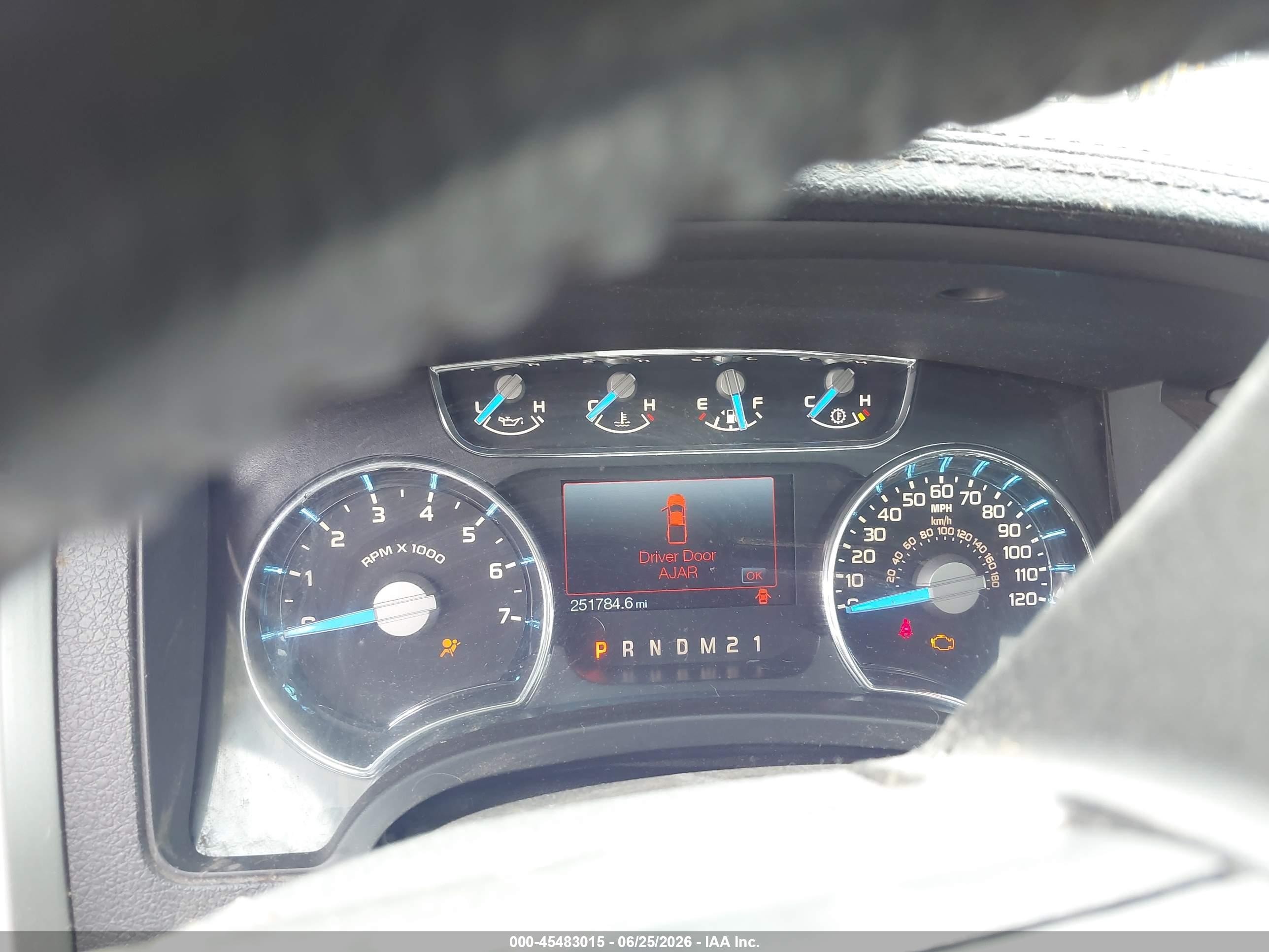 2014 Ford F-150 Lariat White vin: 1FTFX1ET8EFB31938