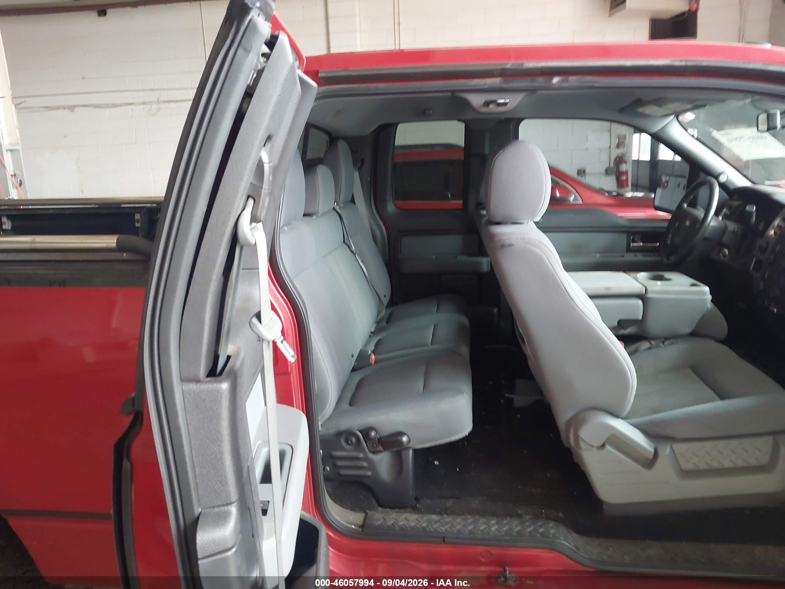 2012 Ford F-150 Xlt Red vin: 1FTFX1ET9CFC35299