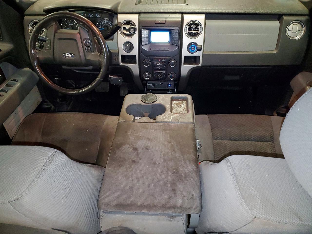 2013 Ford F150 Super Cab Red vin: 1FTFX1ET9DFA05604