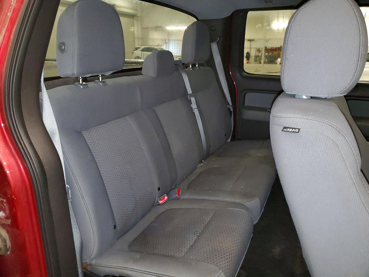 2013 Ford F150 Super Cab Red vin: 1FTFX1ET9DFA05604