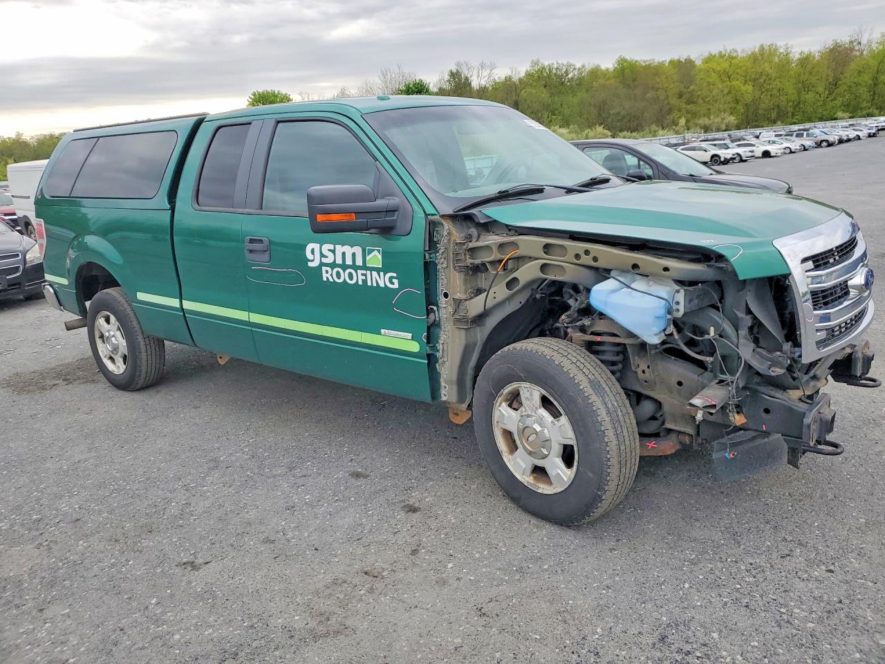 2013 Ford F150 Super Cab Green vin: 1FTFX1ET9DFB84727