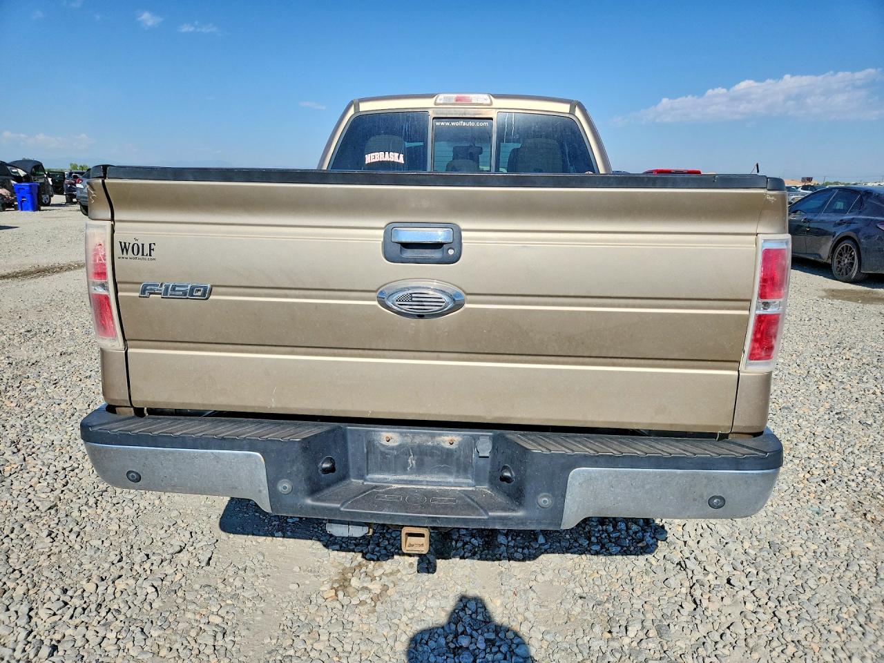 2013 Ford F150 Super Cab Gold vin: 1FTFX1ET9DFB98353