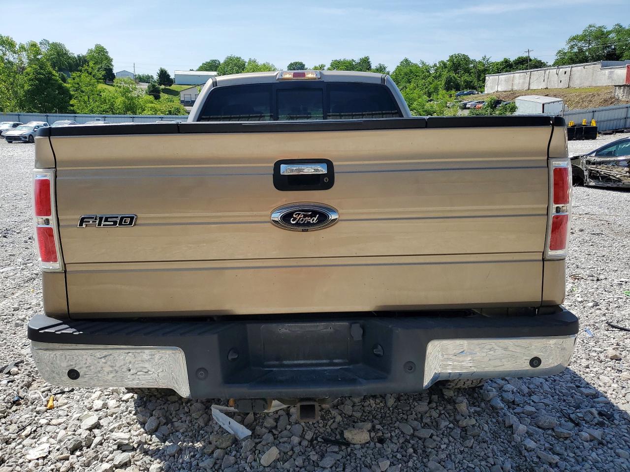 2013 Ford F150 Super Cab Tan vin: 1FTFX1ET9DFC70460