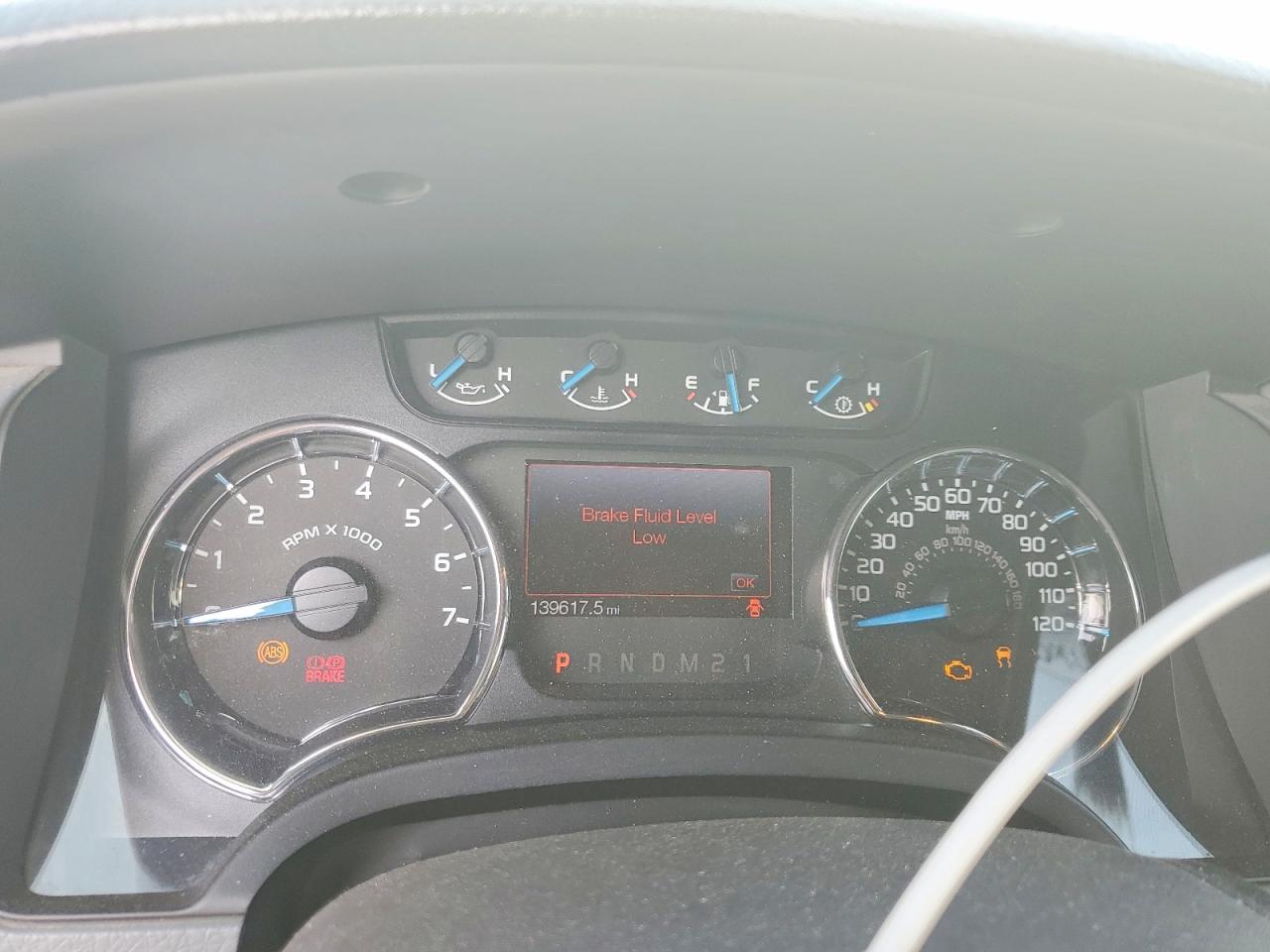2013 Ford F150 Super Cab White vin: 1FTFX1ET9DKF97836