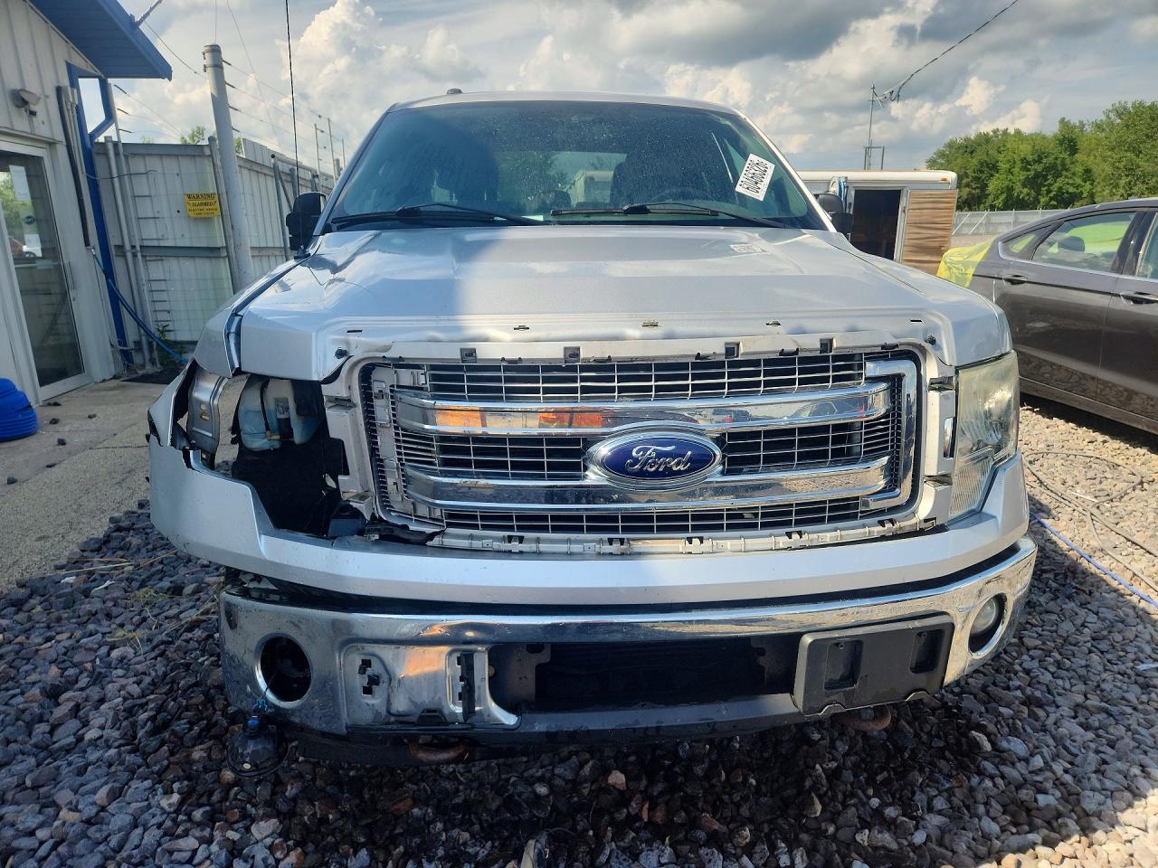 2013 Ford F150 Super Cab Silver vin: 1FTFX1ET9DKG42905