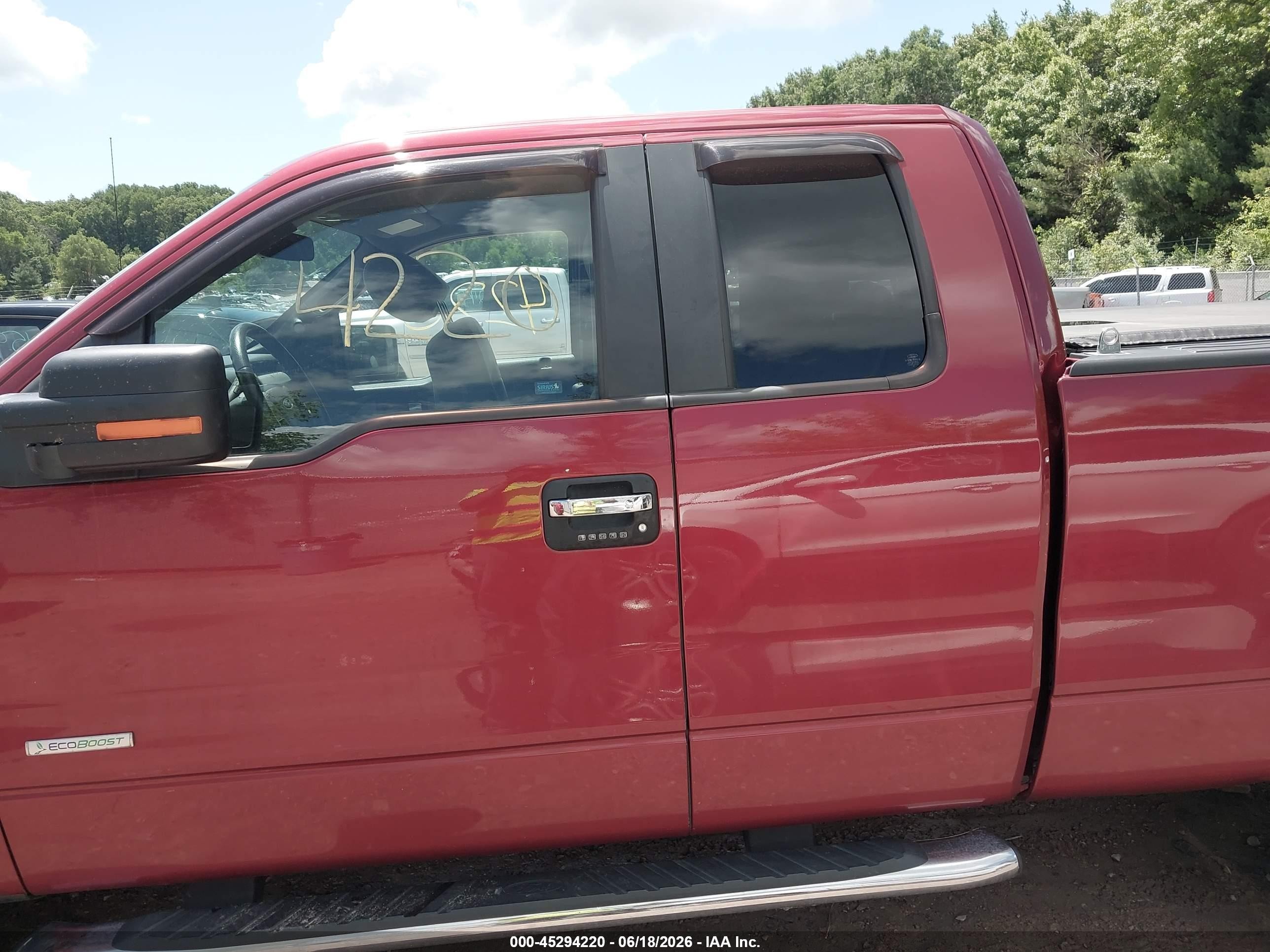 2014 Ford F-150 Xlt Red vin: 1FTFX1ET9EFC46046