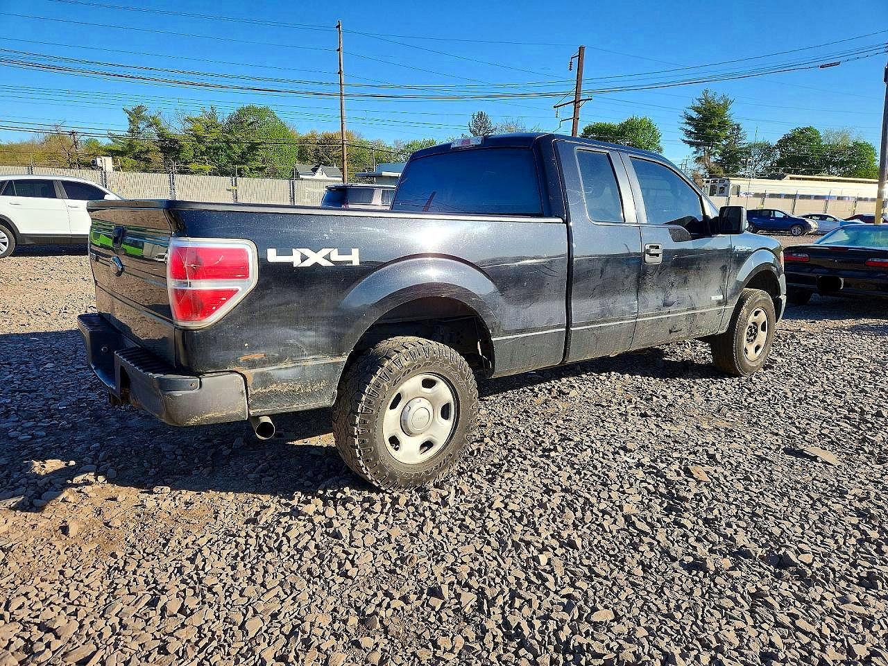 2014 Ford F150 Super Cab Black vin: 1FTFX1ET9EKE65872