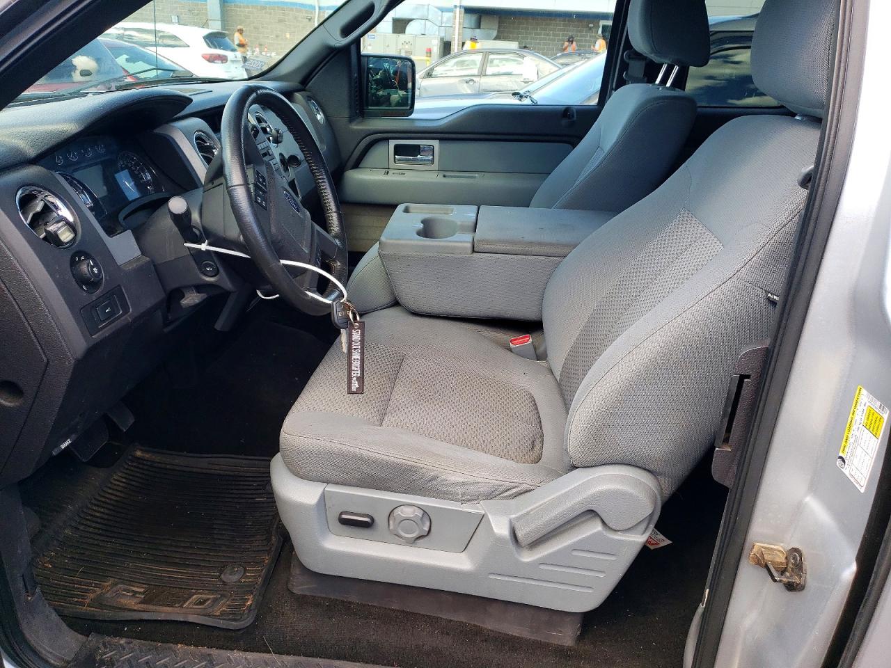 2011 Ford F150 Super Cab Silver vin: 1FTFX1ETXBFA90448