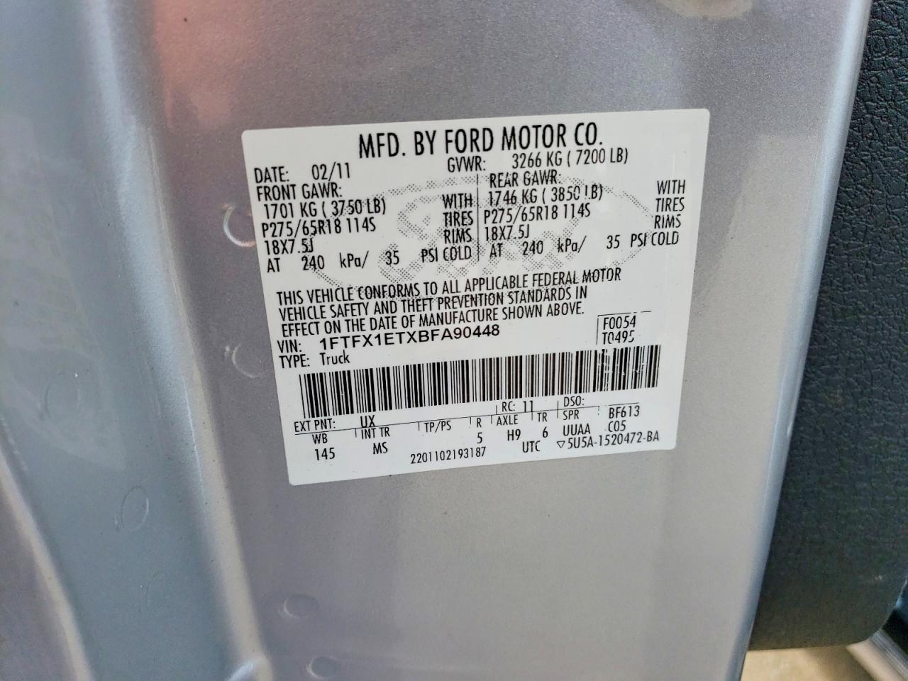 2011 Ford F150 Super Cab Silver vin: 1FTFX1ETXBFA90448