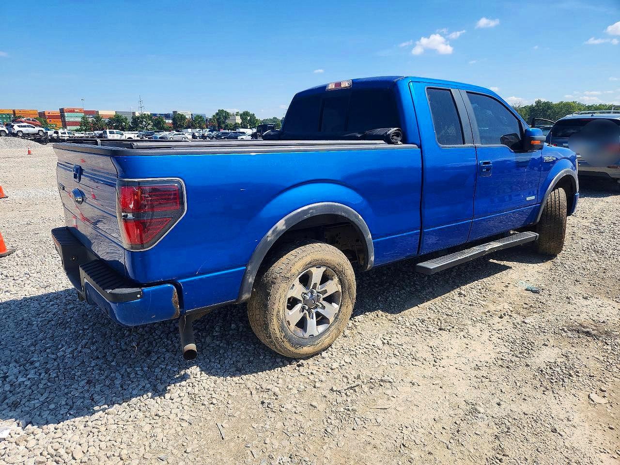 2013 Ford F150 Super Cab Blue vin: 1FTFX1ETXDFC56082