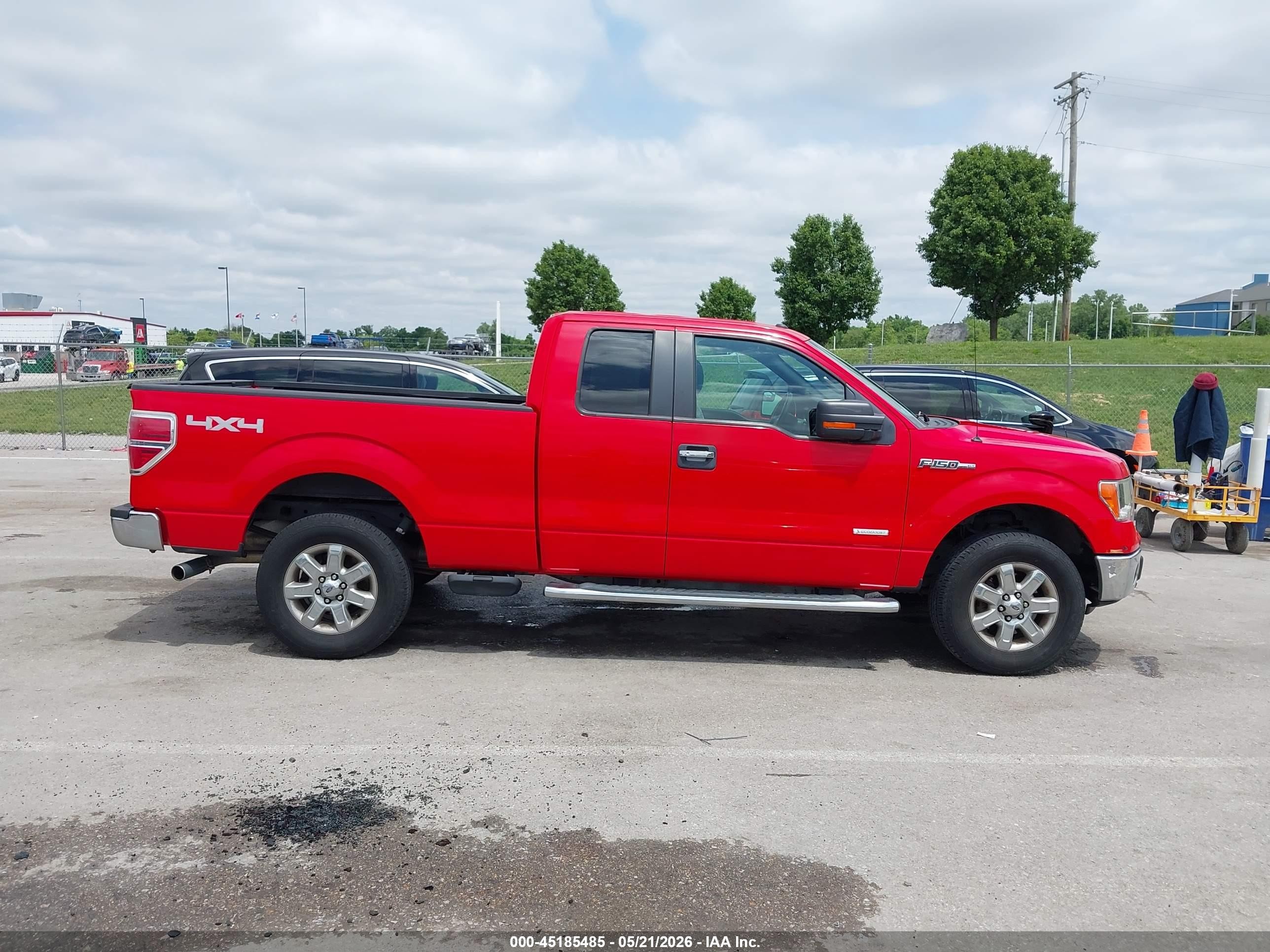 2013 Ford F-150 Xlt Red vin: 1FTFX1ETXDFC87882