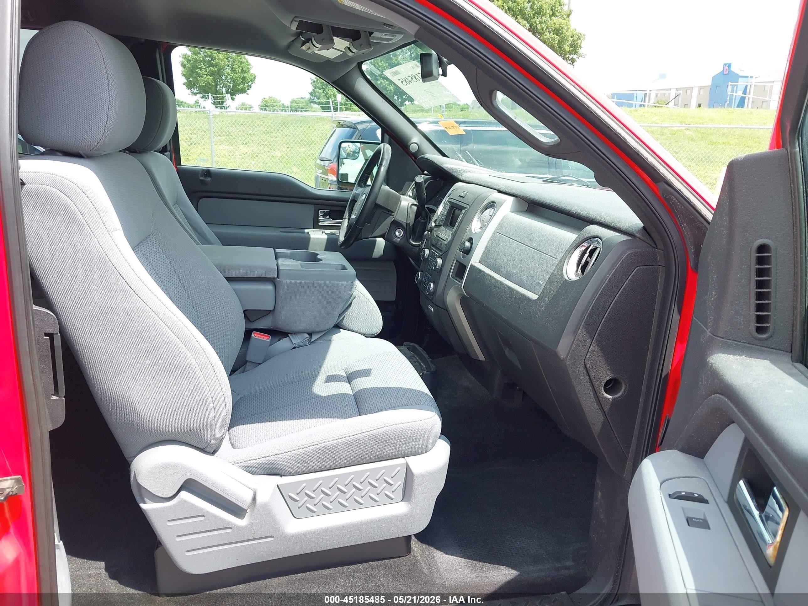 2013 Ford F-150 Xlt Red vin: 1FTFX1ETXDFC87882
