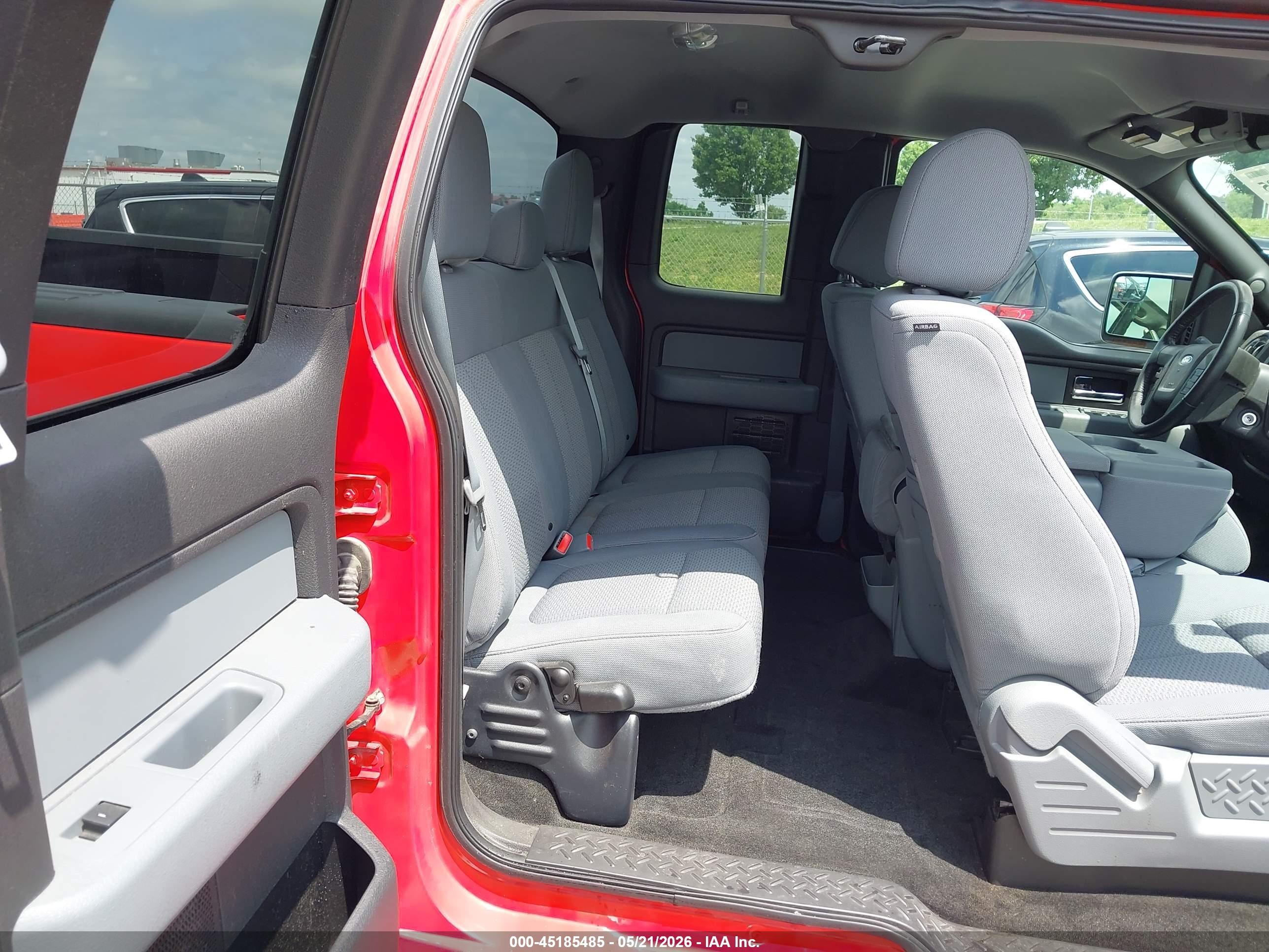 2013 Ford F-150 Xlt Red vin: 1FTFX1ETXDFC87882