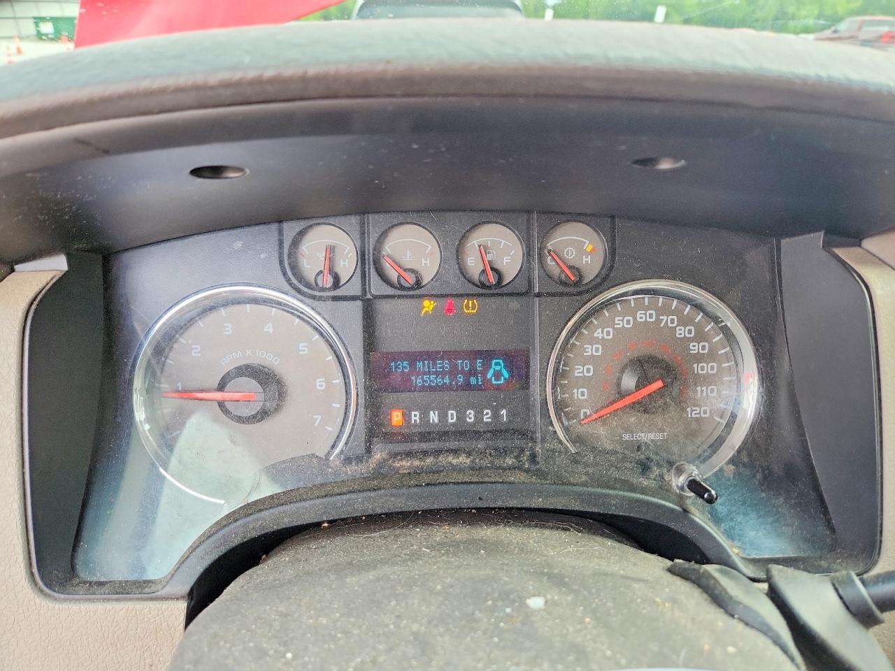 2010 Ford F150 Super Cab Red vin: 1FTFX1EV0AFD31062