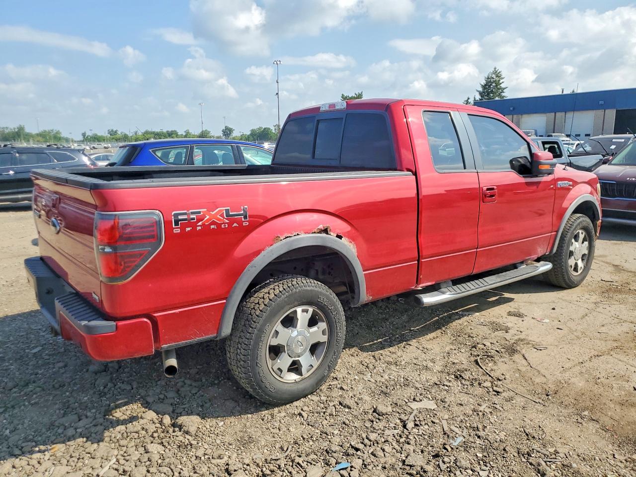2010 Ford F150 Super Cab Red vin: 1FTFX1EV1AFB16208