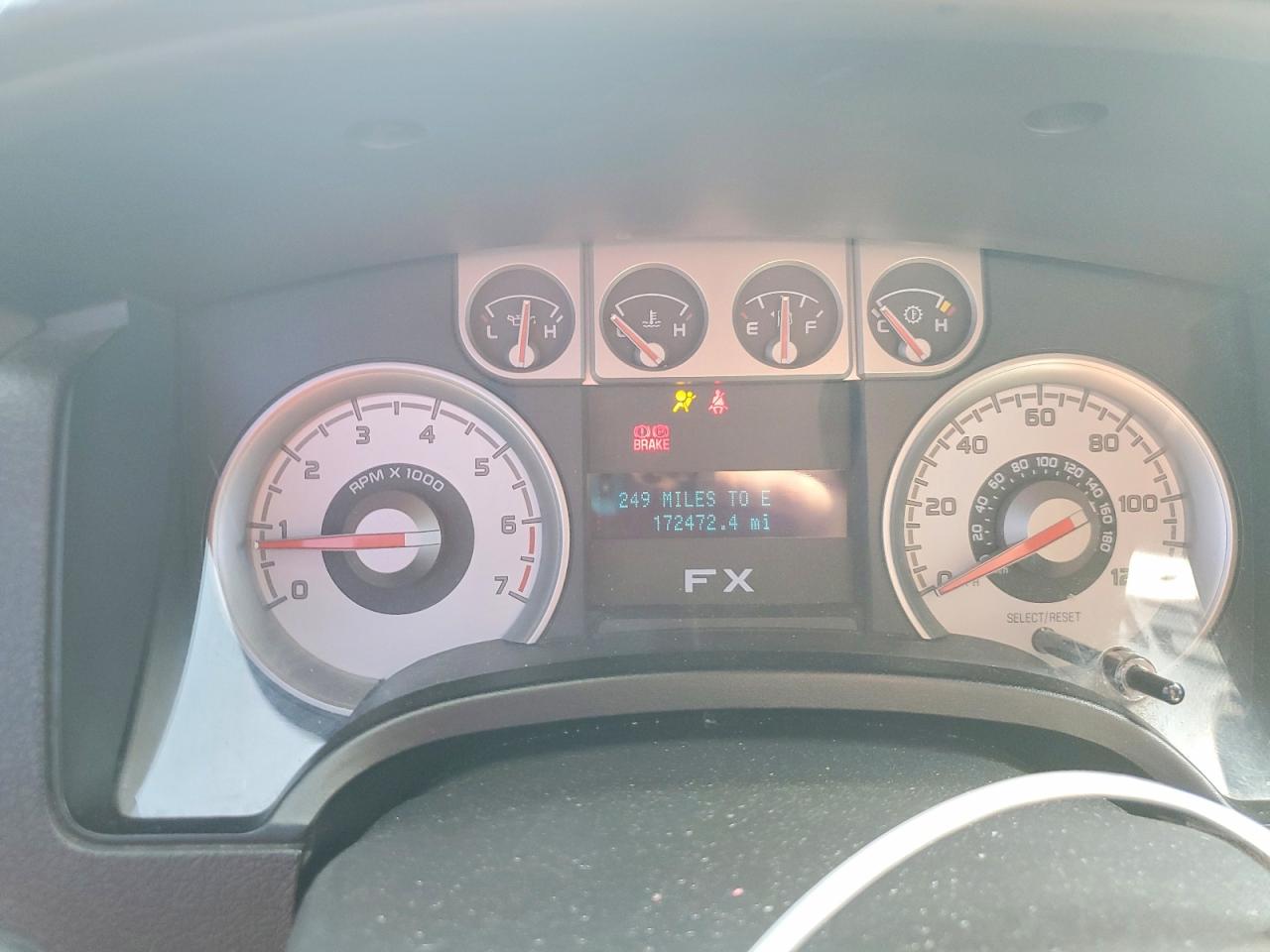 2010 Ford F150 Super Cab Red vin: 1FTFX1EV1AFB16208