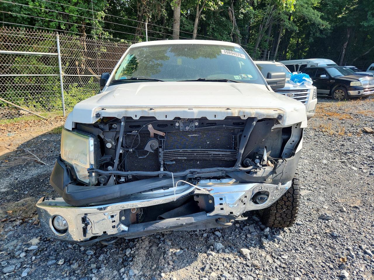 2010 Ford F150 Super Cab Белый vin: 1FTFX1EV2AFB90558