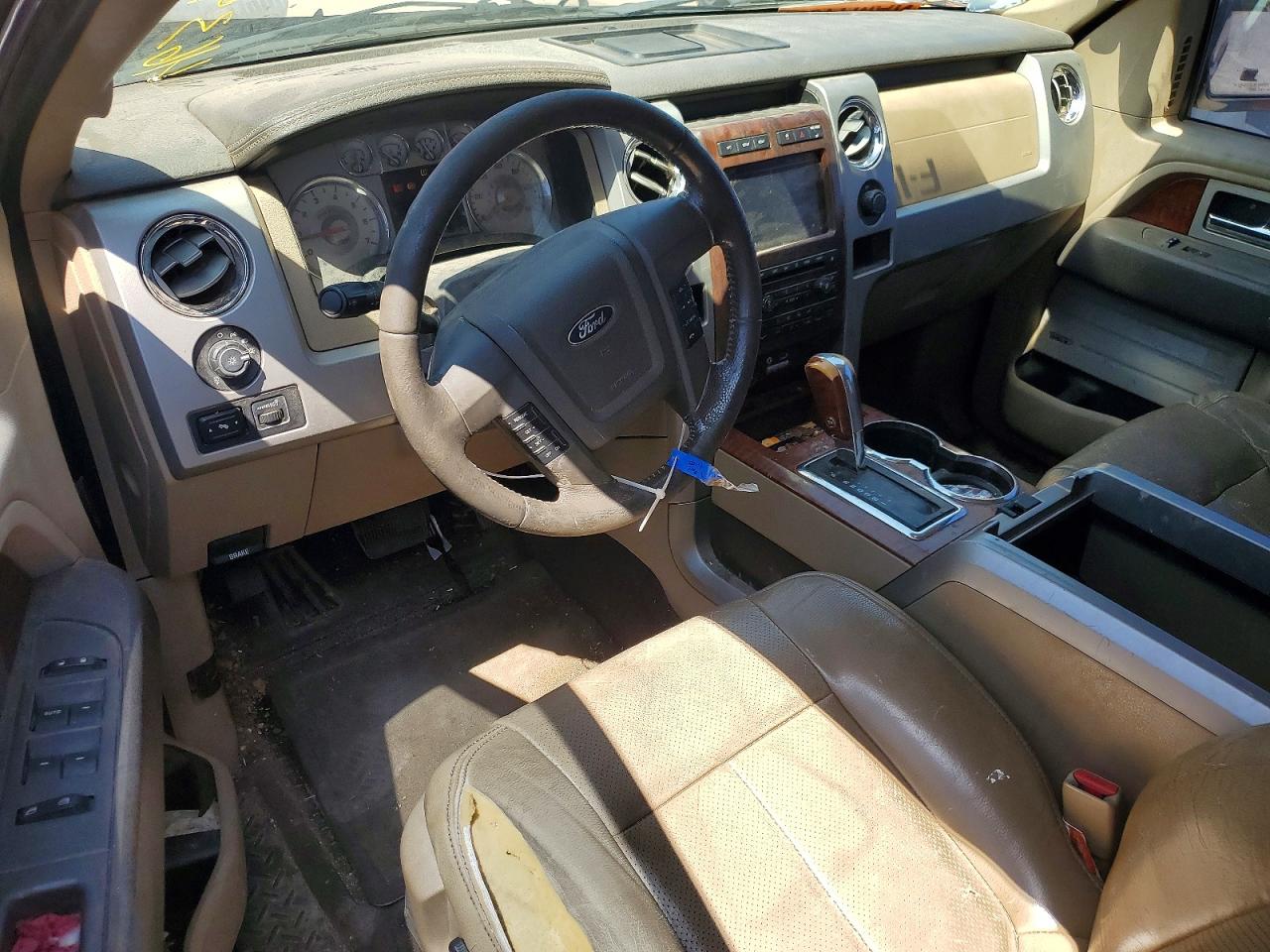 2010 Ford F-150 Red vin: 1FTFX1EV3AFB13164