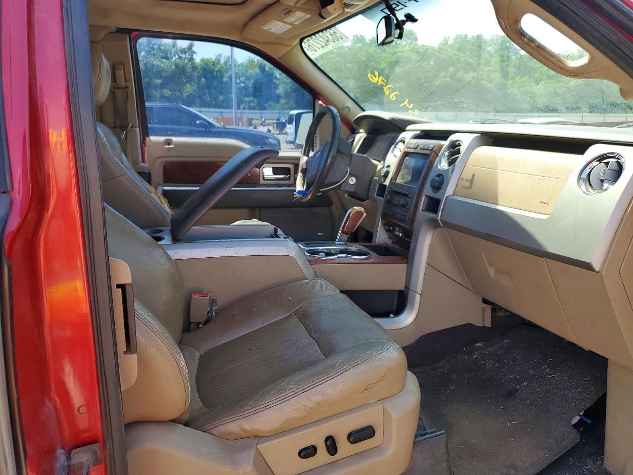 2010 Ford F-150 Red vin: 1FTFX1EV3AFB13164