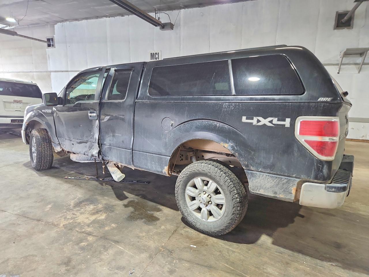 2010 Ford F150 Super Cab Black vin: 1FTFX1EV3AFD17740
