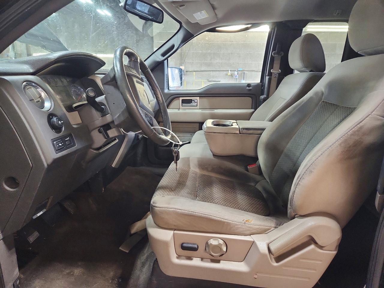 2010 Ford F150 Super Cab Black vin: 1FTFX1EV3AFD30987