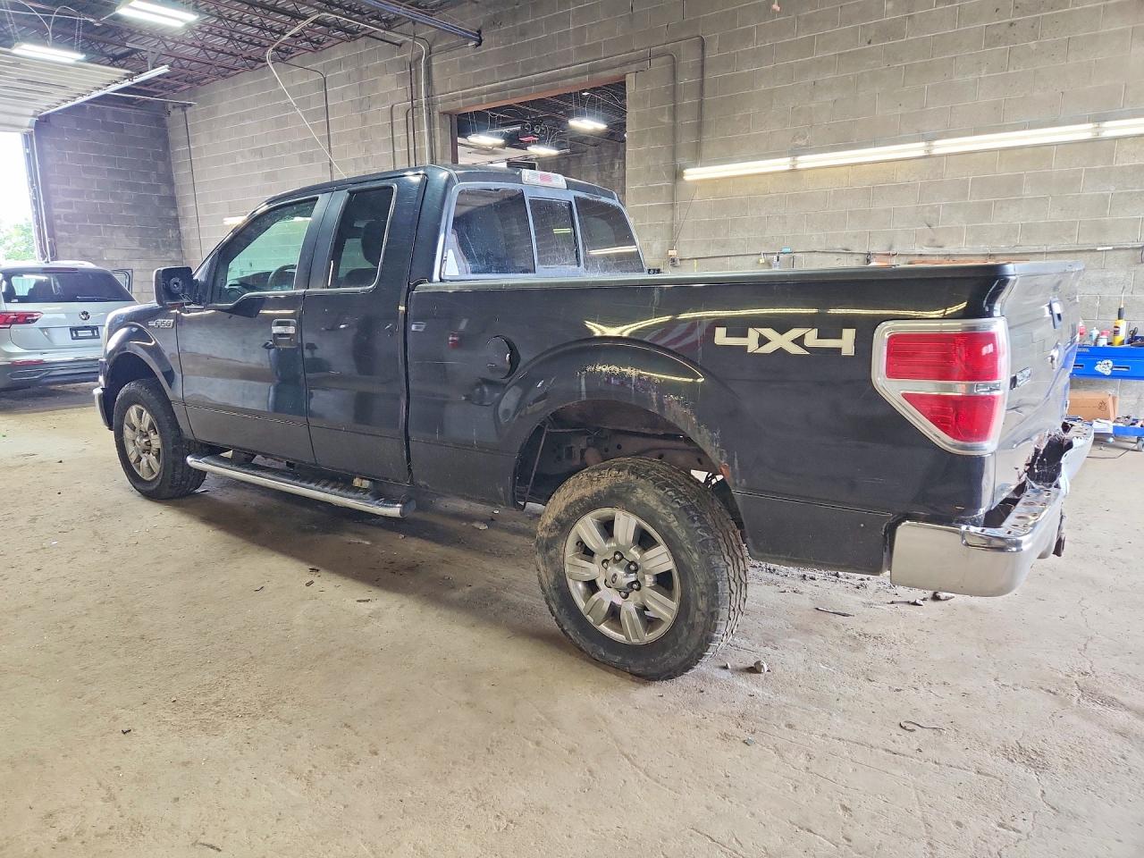 2010 Ford F150 Super Cab Black vin: 1FTFX1EV3AFD30987