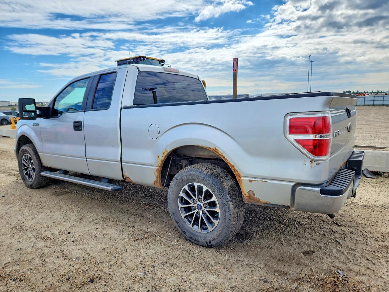 2010 Ford F150 Super Cab Silver vin: 1FTFX1EV3AFD34652