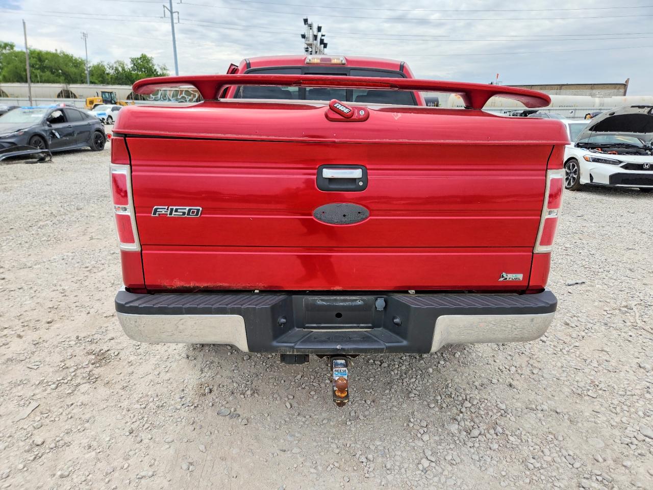 2010 Ford F150 Red vin: 1FTFX1EV4AFA17284