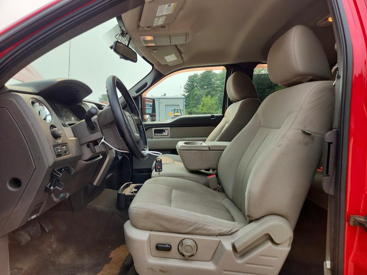 2010 Ford F150 Super Cab Red vin: 1FTFX1EV4AFD00817