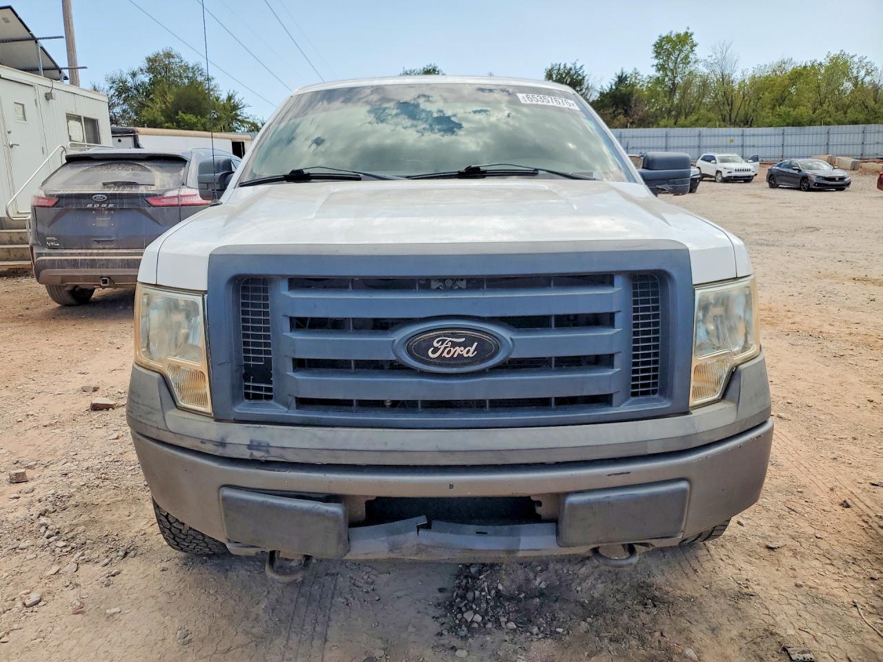 2010 Ford F150 Super Cab White vin: 1FTFX1EV4AKE71817