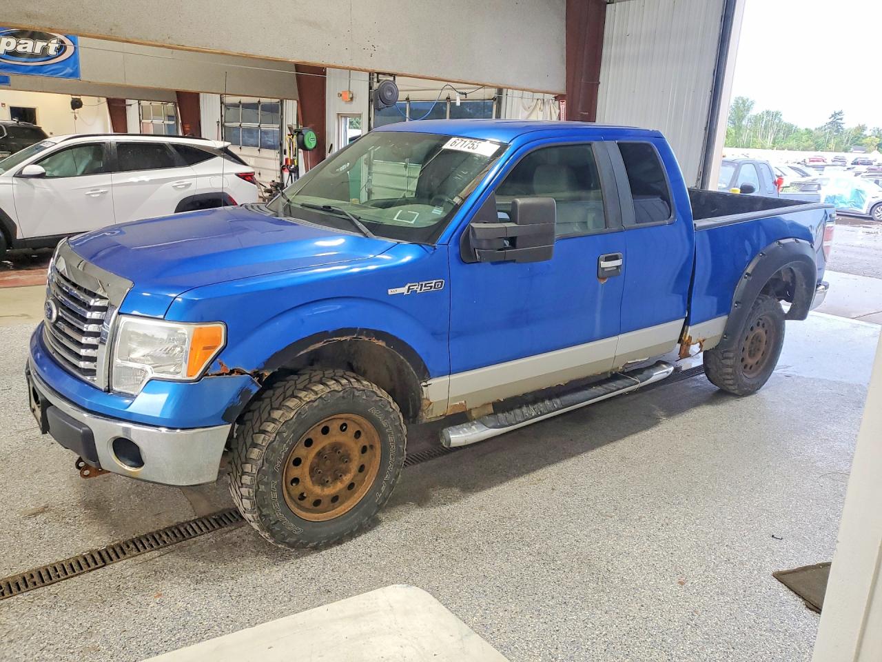 2010 Ford F150 Super Cab Blue vin: 1FTFX1EV5AFA62394