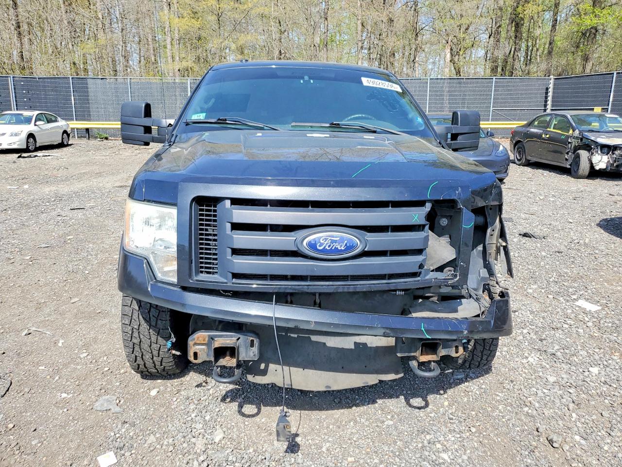 2010 Ford F150 Super Cab Black vin: 1FTFX1EV5AFB15773