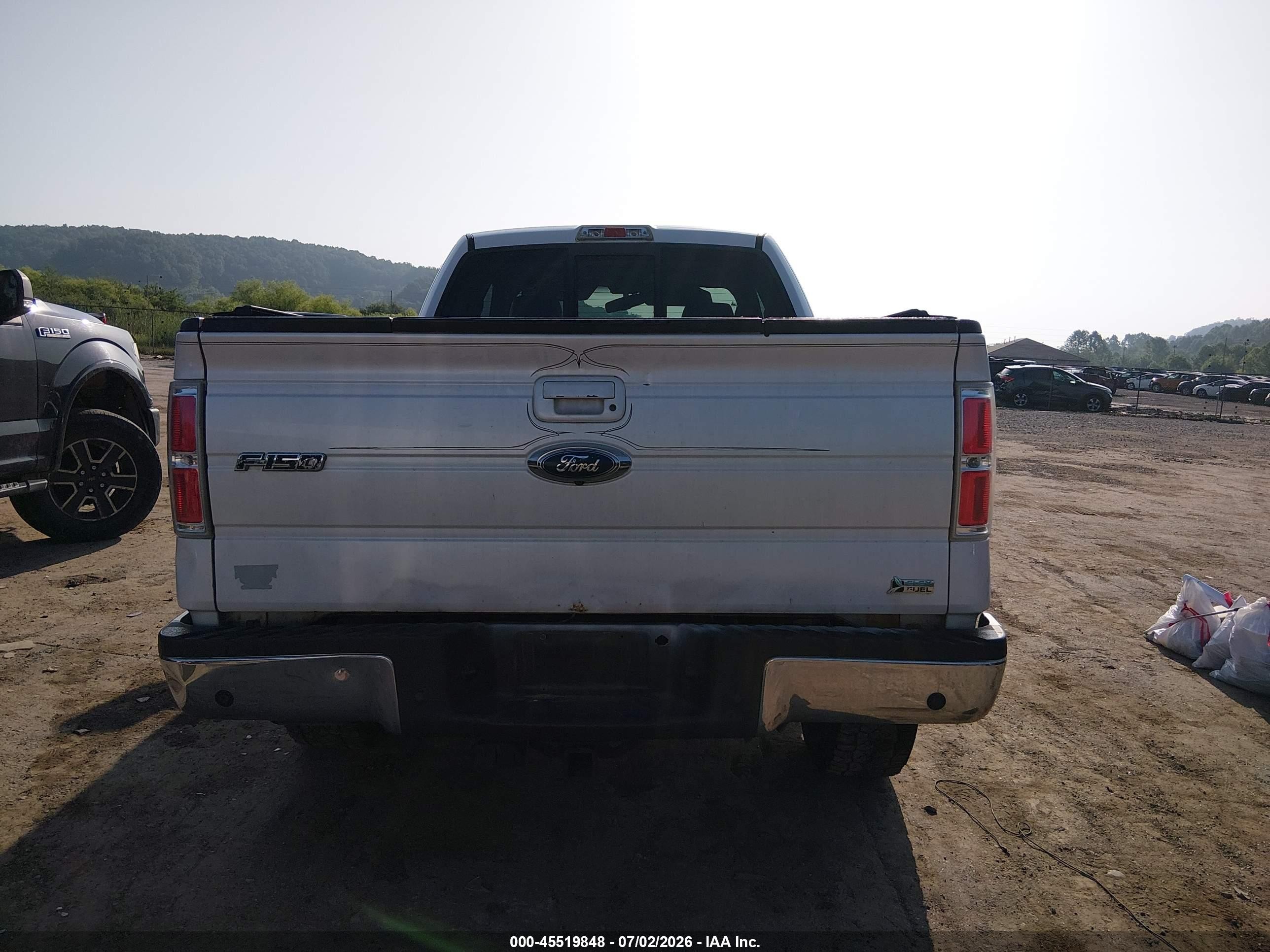 2010 Ford F-150 Fx4/lariat/xl/xlt White vin: 1FTFX1EV5AFB74046