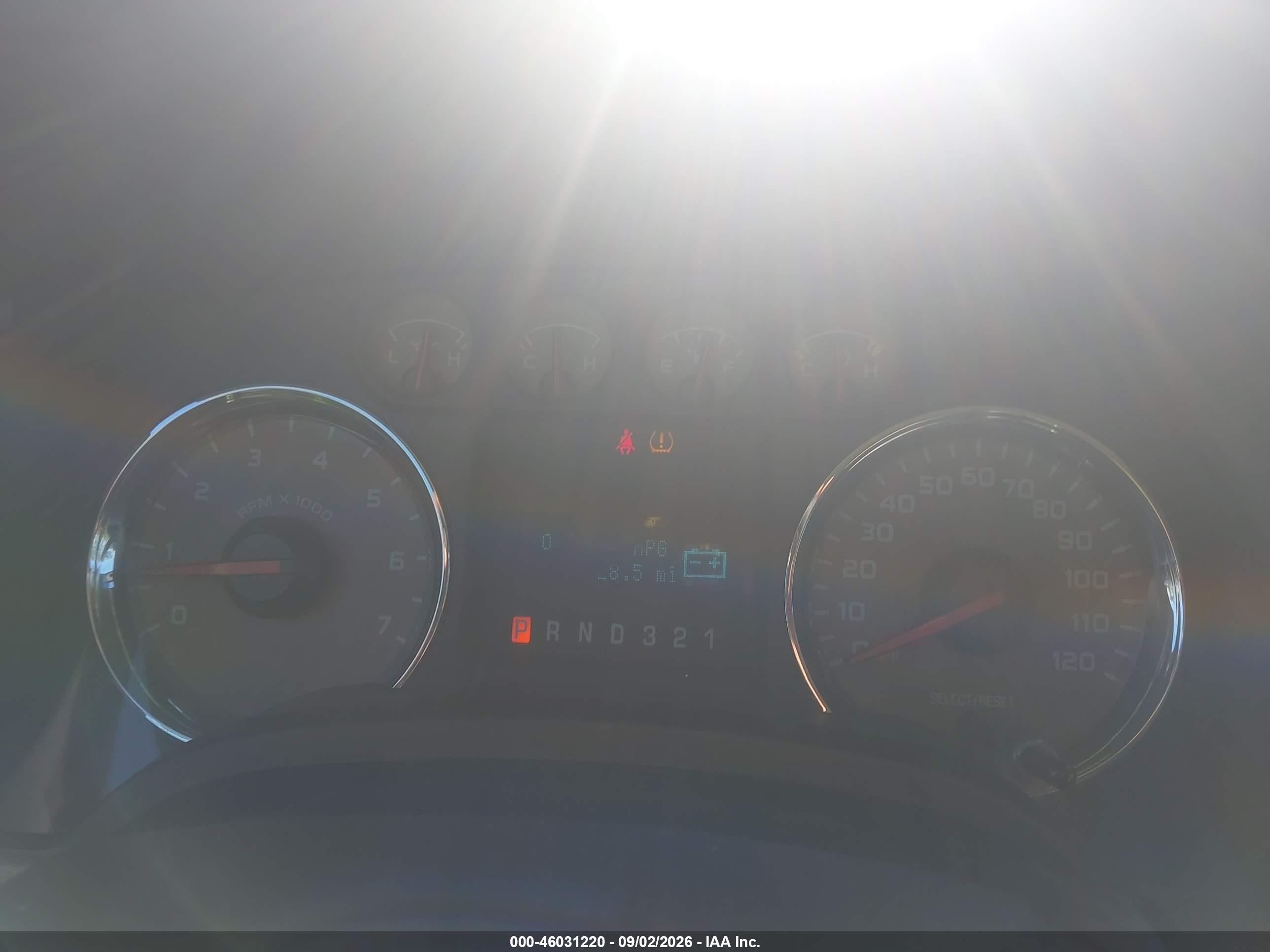 2010 Ford F-150   Красный vin: 1FTFX1EV5AFD75560