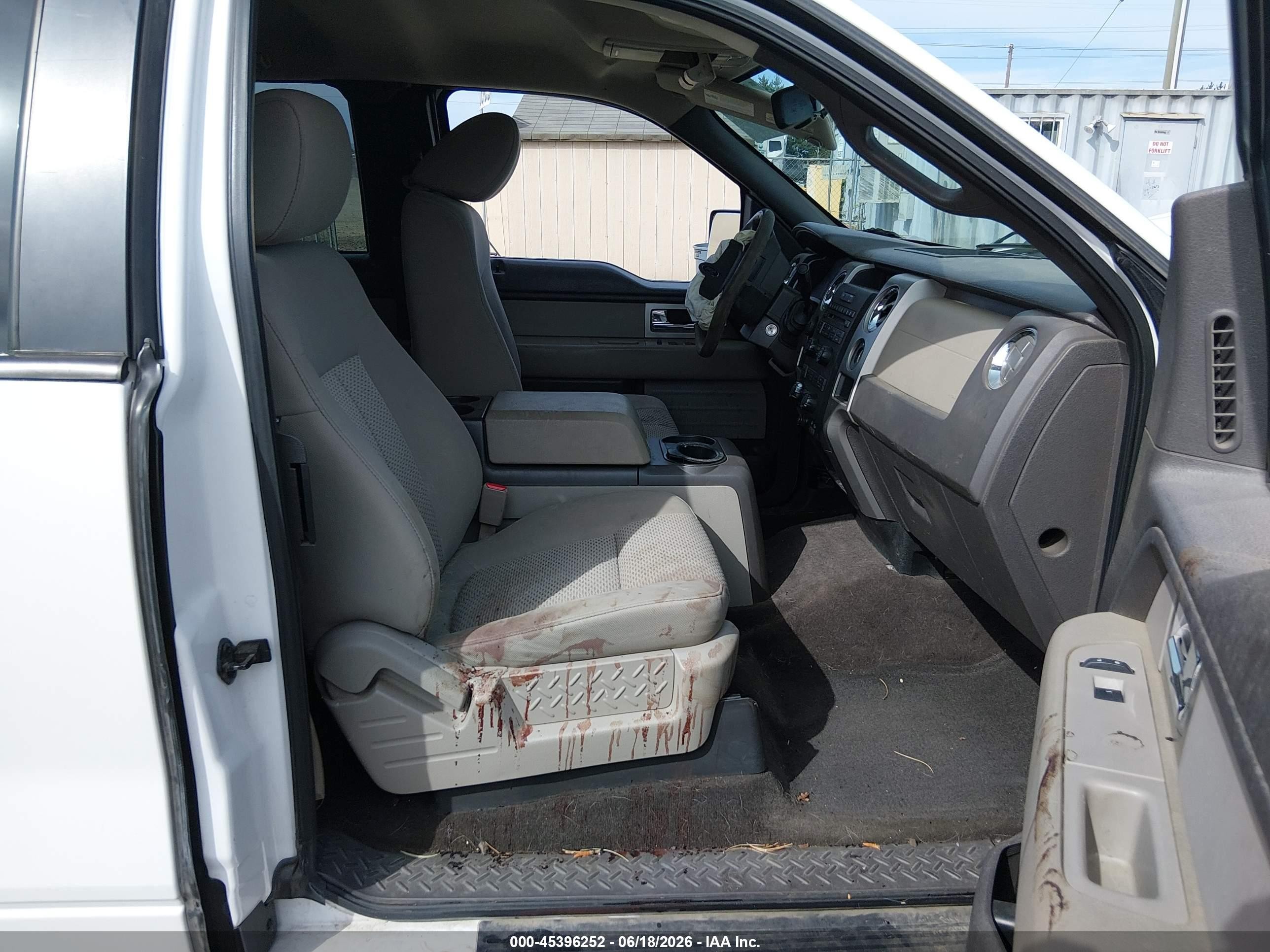 2010 Ford F-150 Fx4/lariat/xl/xlt White vin: 1FTFX1EV5AKB71140