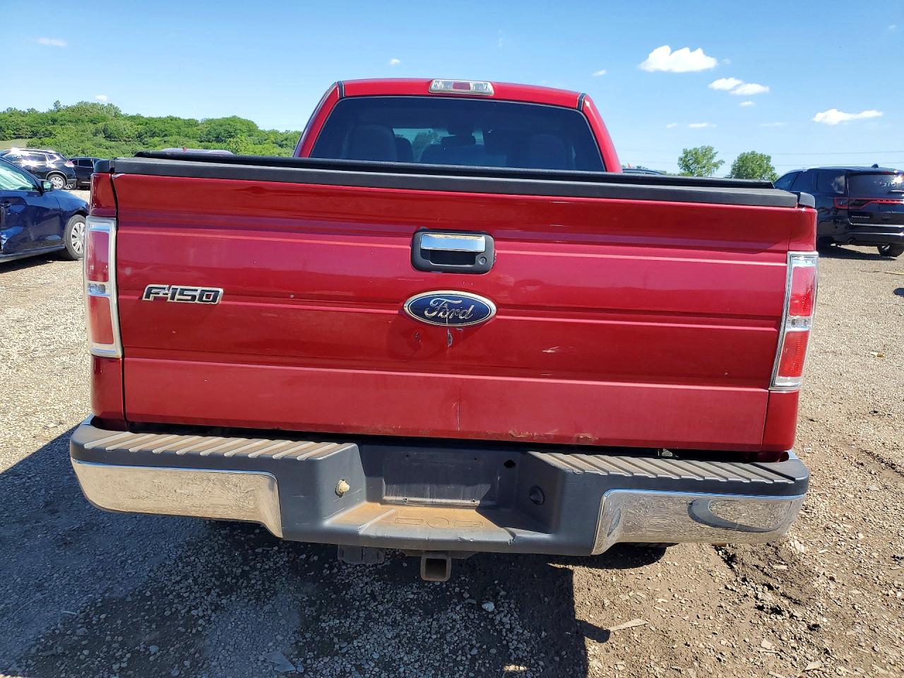 2010 Ford F150 Super Cab Red vin: 1FTFX1EV5AKE08029