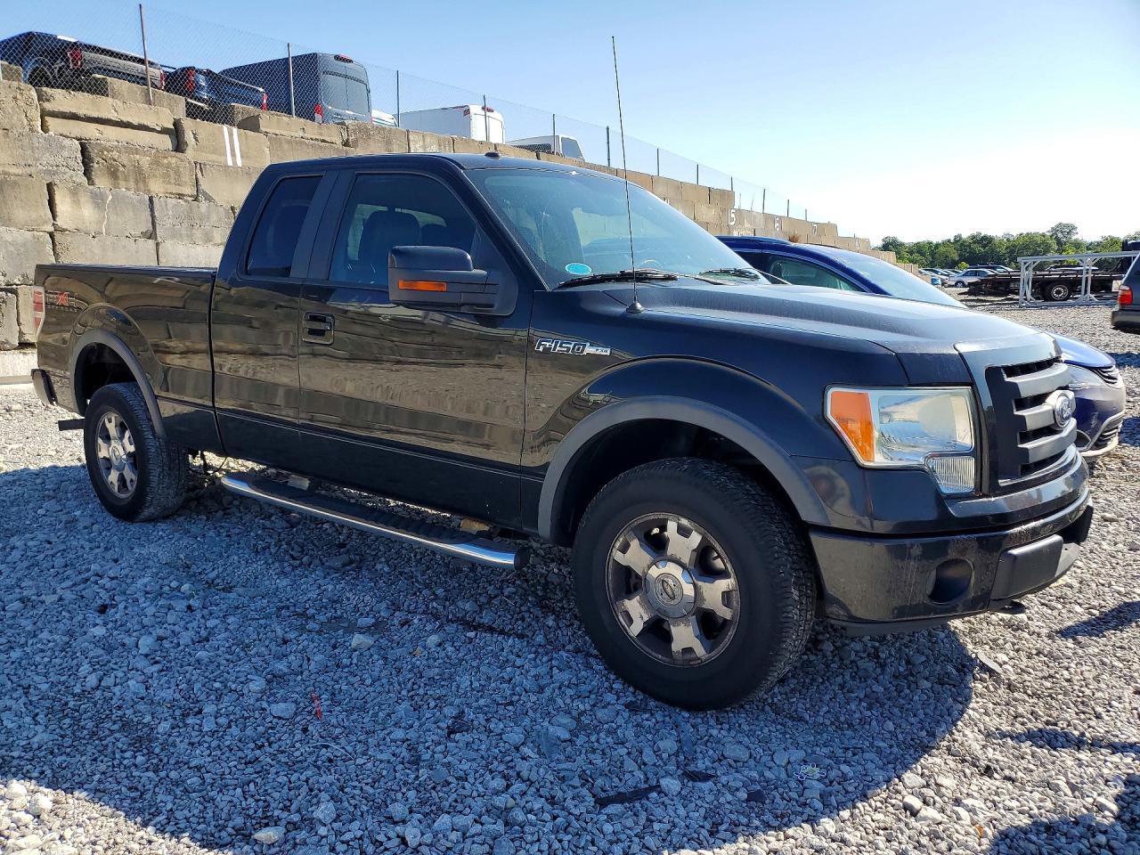 2010 Ford F150 Super Cab Черный vin: 1FTFX1EV6AFA76000
