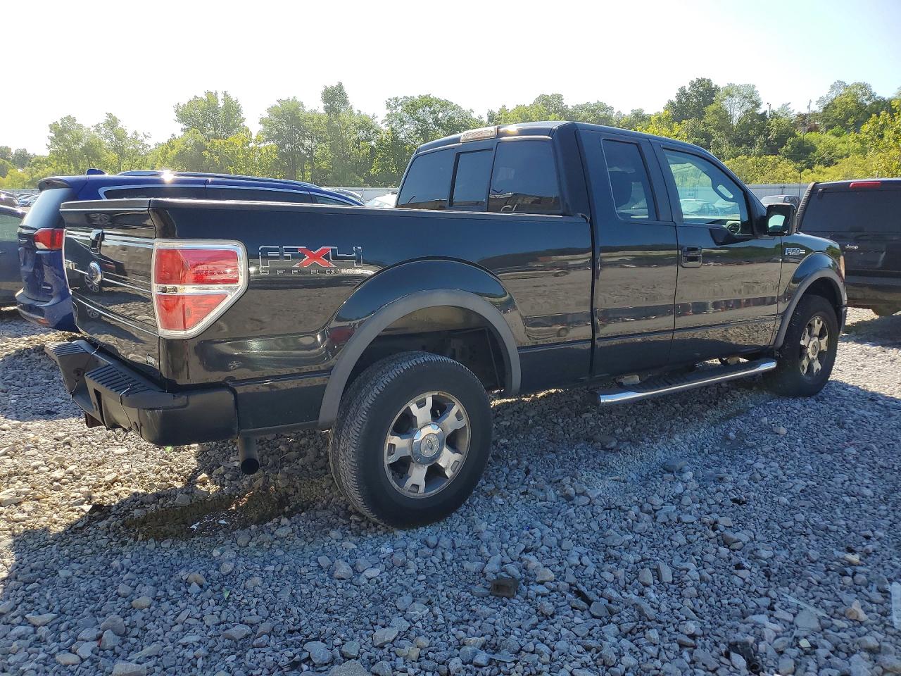 2010 Ford F150 Super Cab Черный vin: 1FTFX1EV6AFA76000