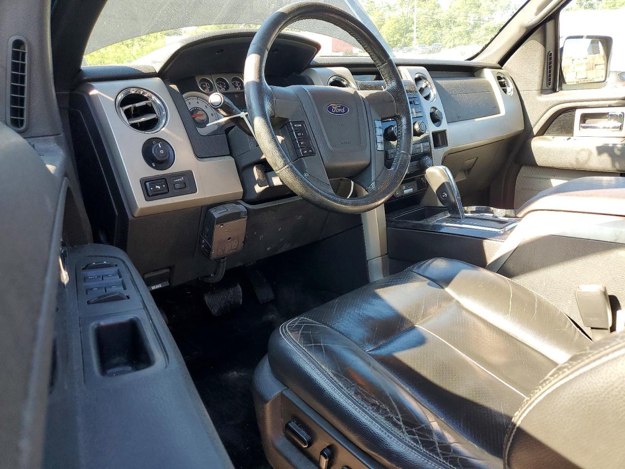 2010 Ford F150 Super Cab Черный vin: 1FTFX1EV6AFA76000