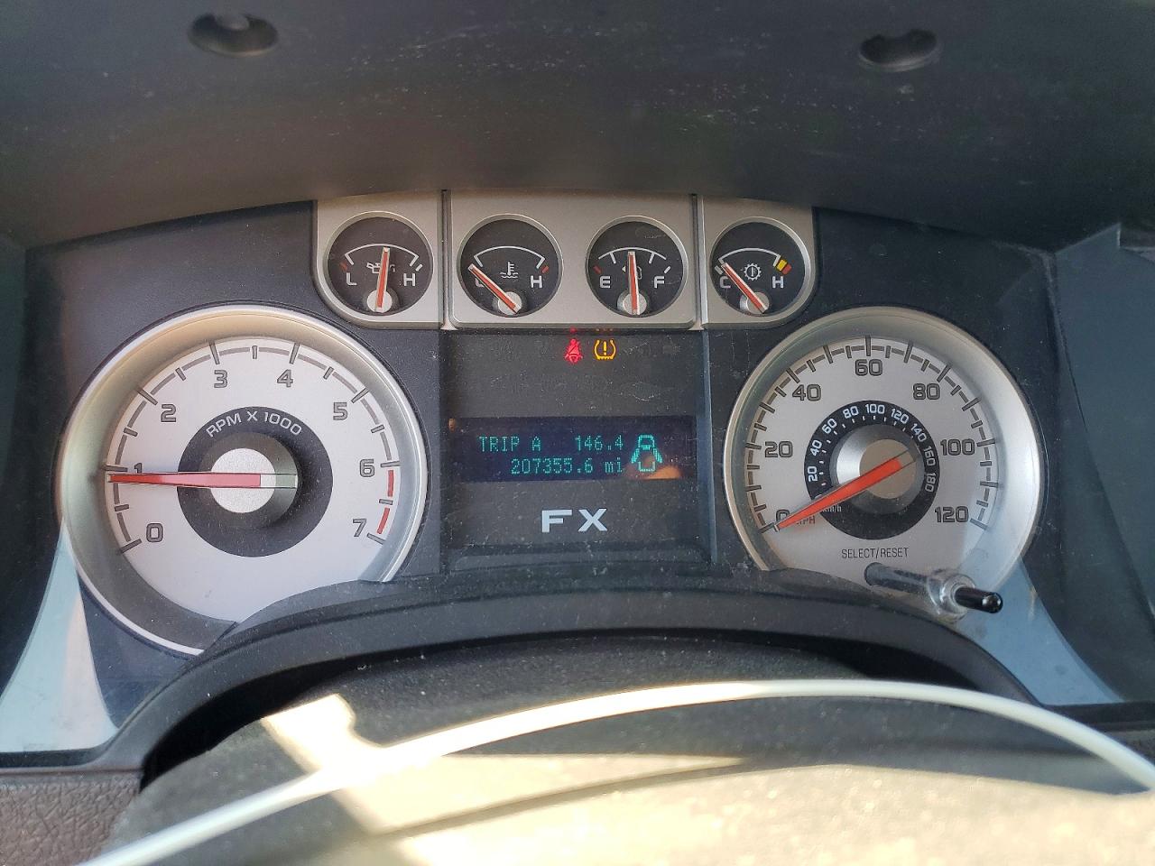 2010 Ford F150 Super Cab Черный vin: 1FTFX1EV6AFA76000