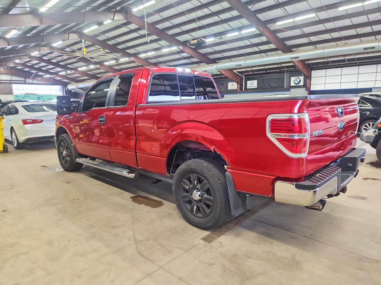 2010 Ford F150 Super Cab Red vin: 1FTFX1EV6AFC93370