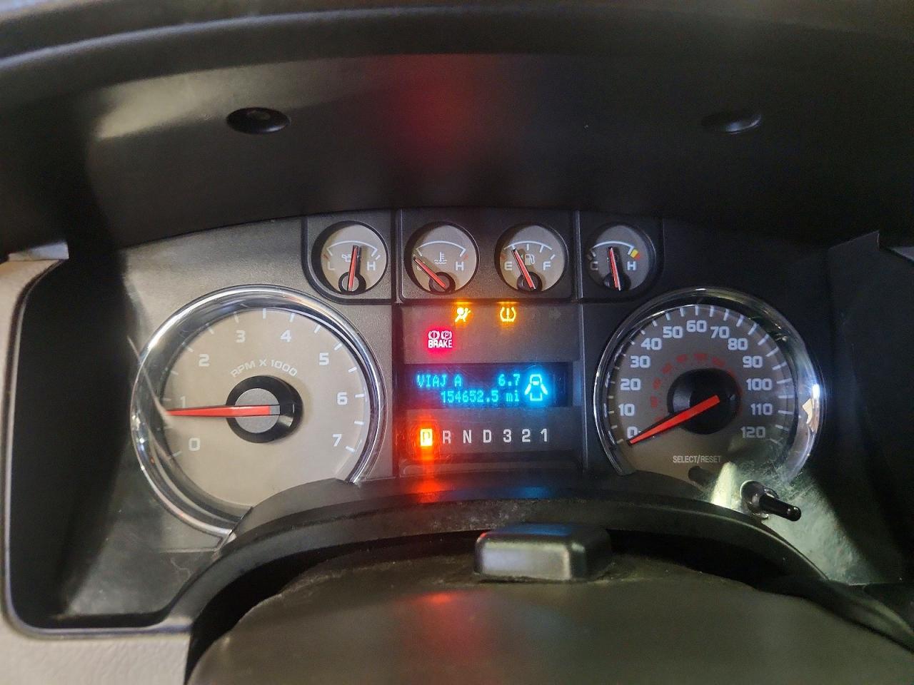 2010 Ford F150 Super Cab Red vin: 1FTFX1EV6AFC93370