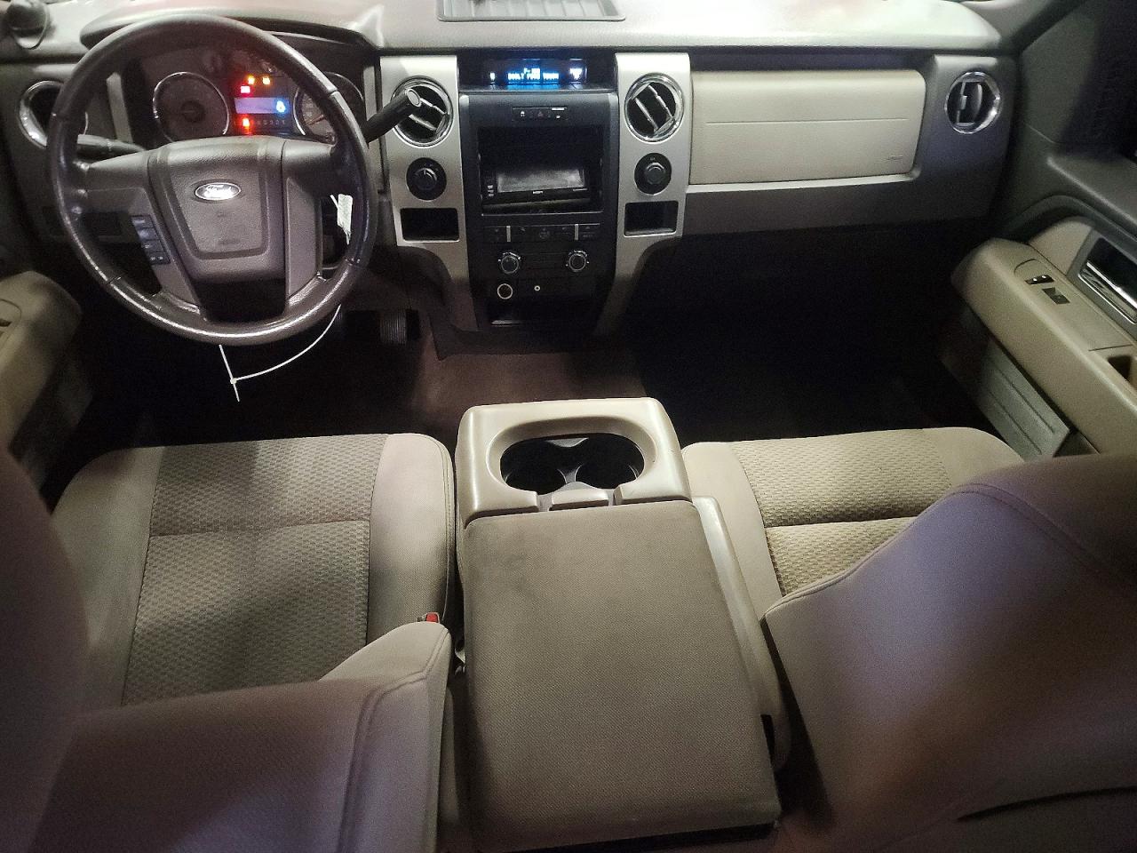 2010 Ford F150 Super Cab Red vin: 1FTFX1EV6AFC93370