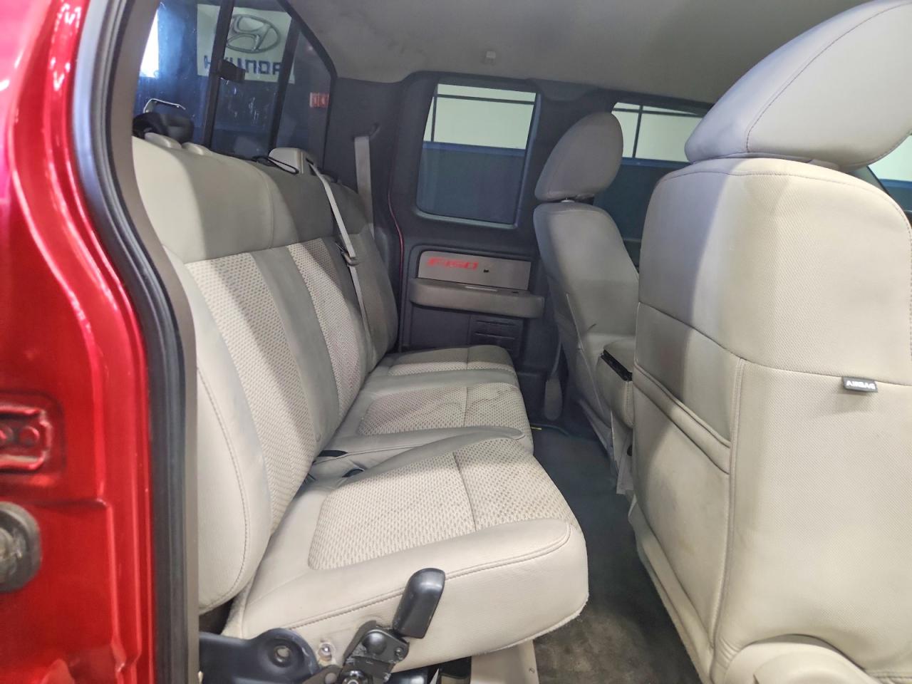 2010 Ford F150 Super Cab Red vin: 1FTFX1EV6AFC93370