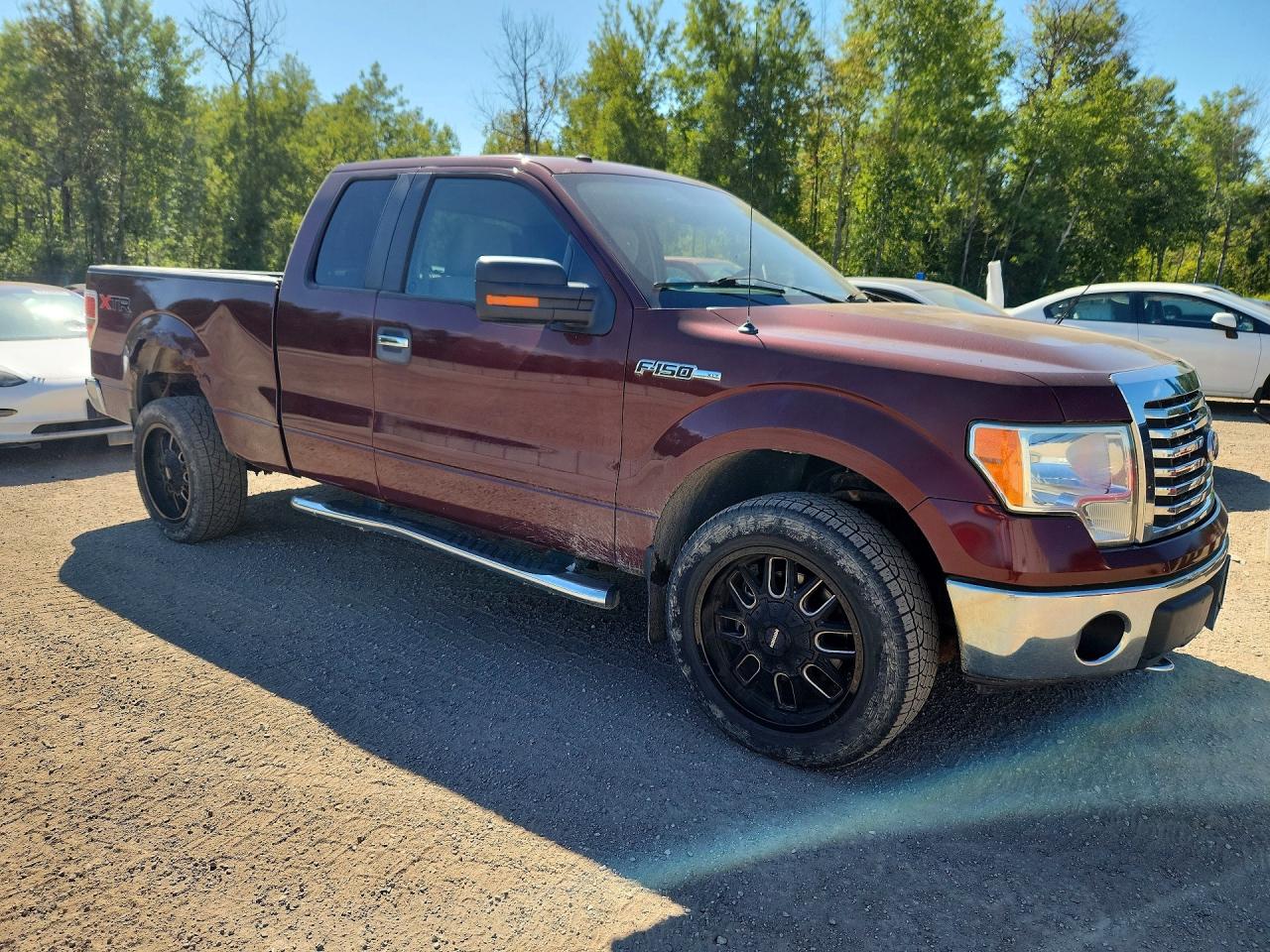 2010 Ford F150 Super Cab Burgundy vin: 1FTFX1EV7AFB01440