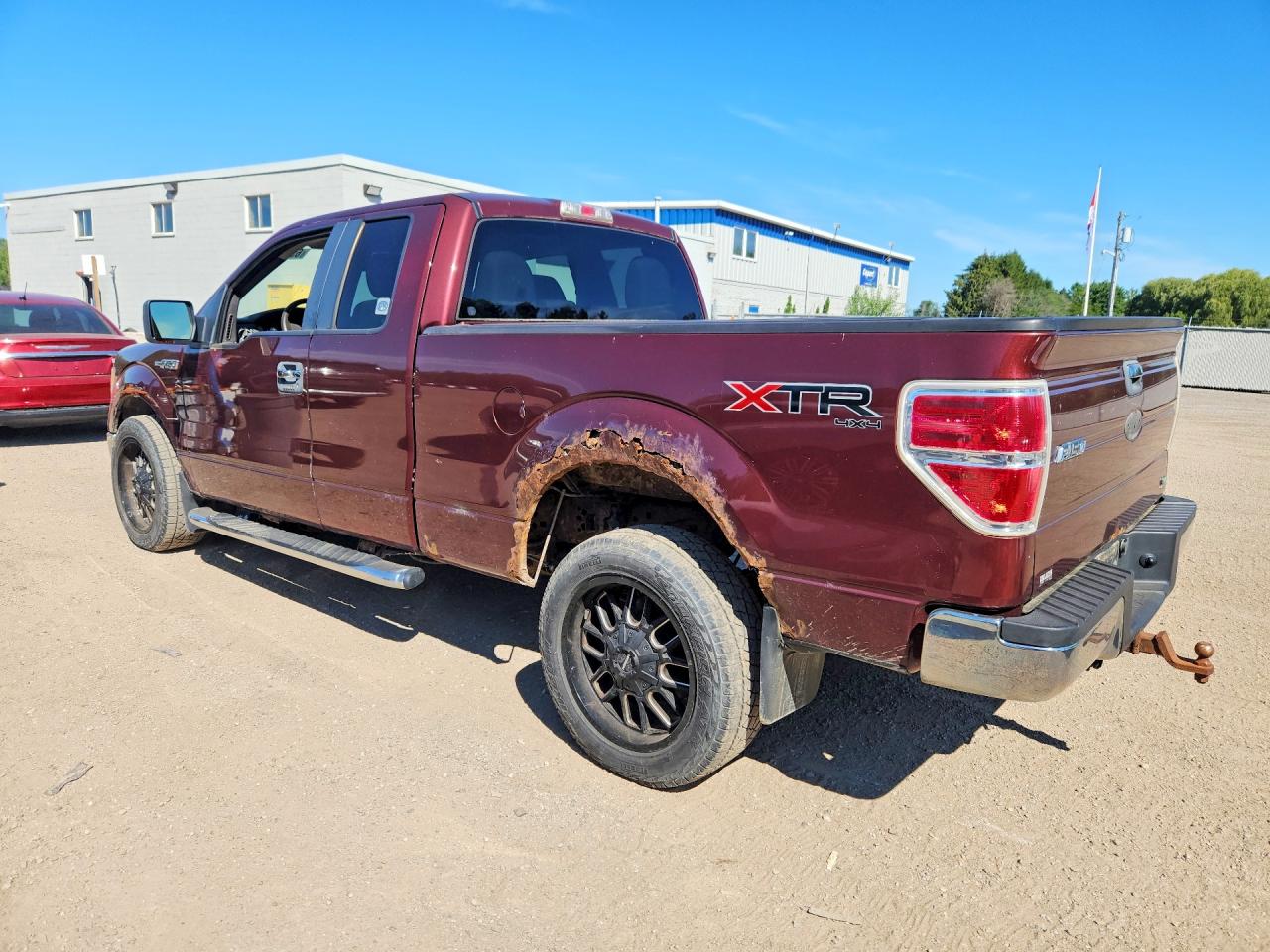 2010 Ford F150 Super Cab Burgundy vin: 1FTFX1EV7AFB01440