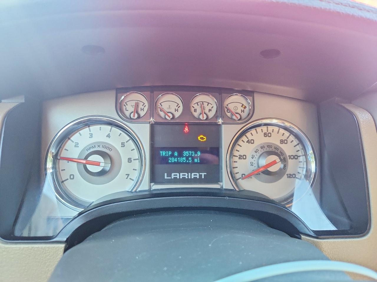 2010 Ford F150 Super Cab Красный vin: 1FTFX1EV7AFC87528