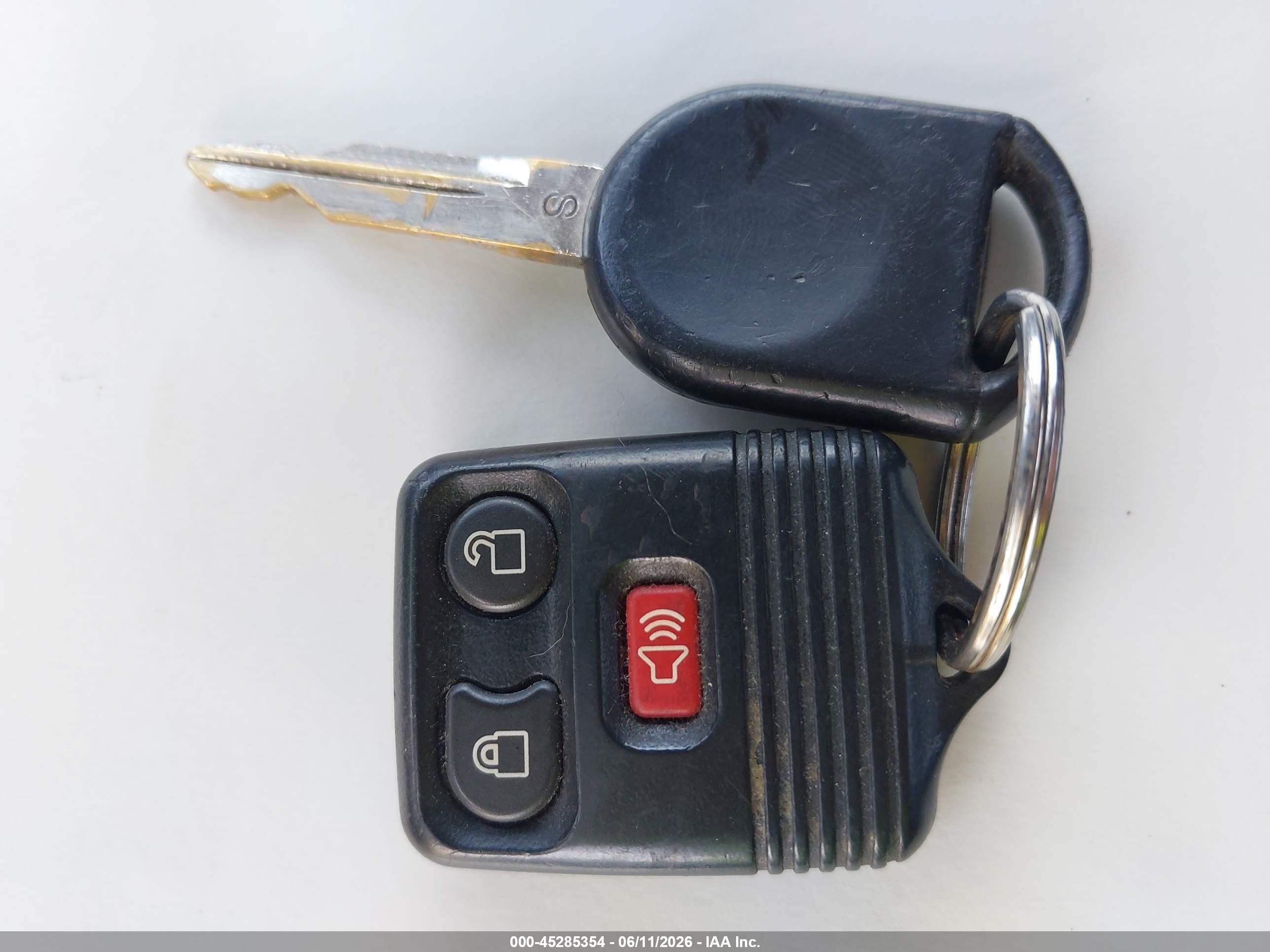 2010 Ford F-150 Fx4/lariat/xl/xlt Red vin: 1FTFX1EV7AFD07972