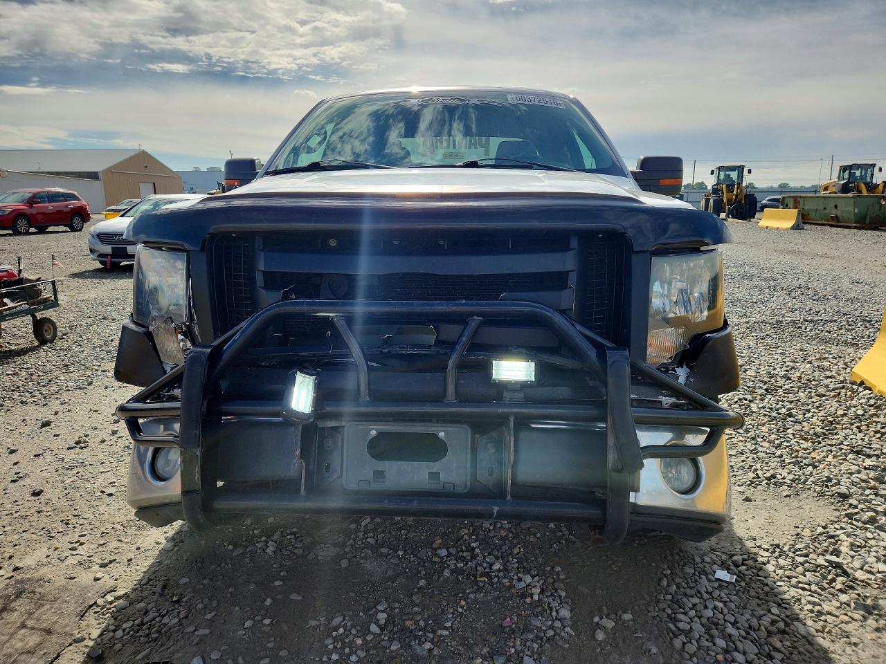 2010 Ford F150 Super Cab White vin: 1FTFX1EV7AKE29285